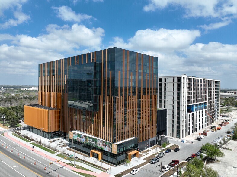 More Photos Of 11515 Burnet Rd, Austin Office For Lease