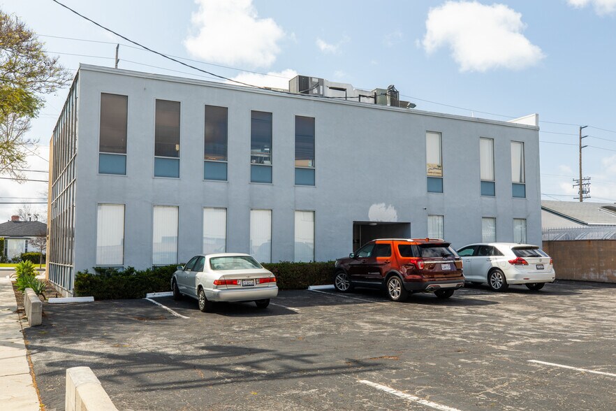 More Photos Of 25332 Narbonne Ave, Lomita Medical For Lease