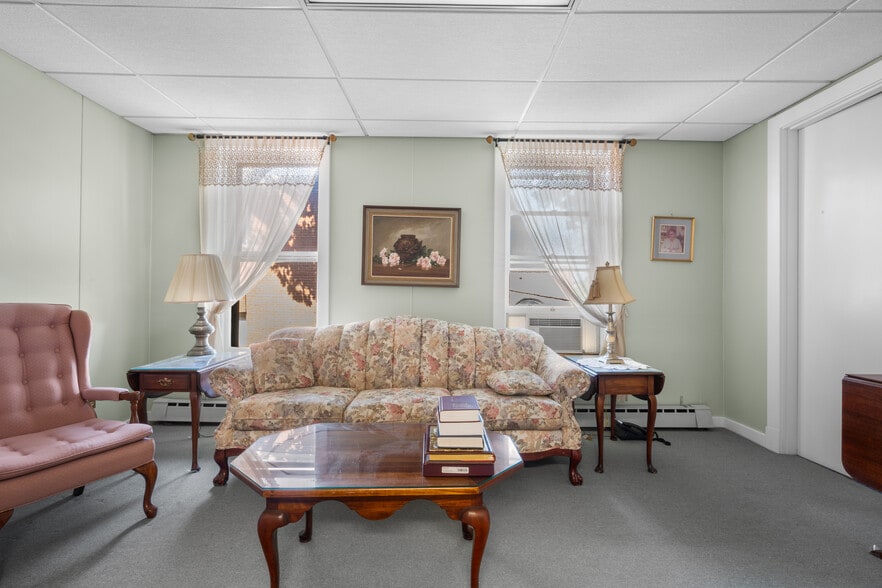 More Photos Of 136 E Main St, Meriden Religious Facility For Sale