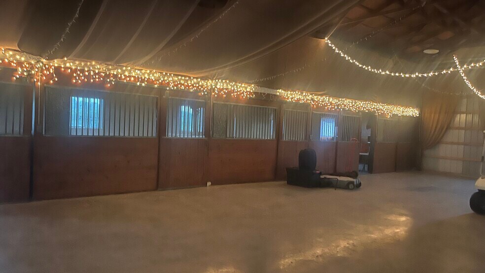 More Photos Of 1504 Smith Township State Rd, Burgettstown Flex For Lease