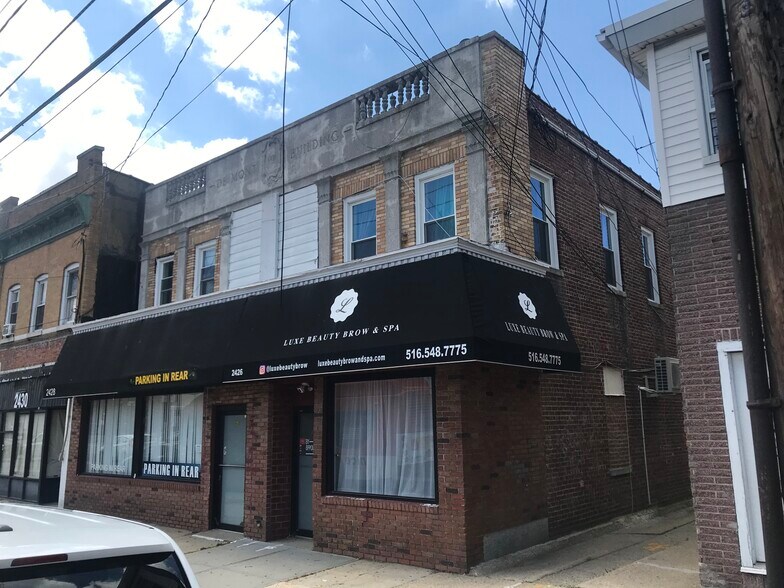 Primary Photo Of 2426-2428 Grand Ave, Baldwin Storefront Retail Residential For Lease