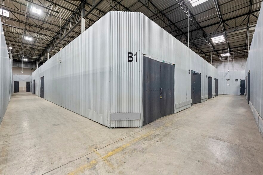 More Photos Of 4735-4795 Leyden St, Denver Warehouse For Lease