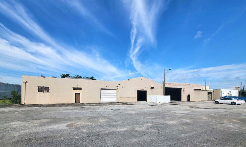 More Photos Of 2055 NW 7th Ave, Miami Land For Lease