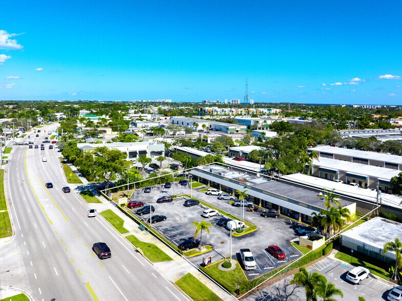 Primary Photo Of 1920 NW Boca Raton Blvd, Boca Raton Unknown For Lease
