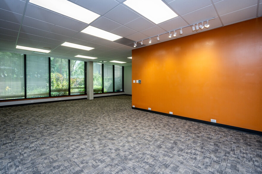 More Photos Of 215 W Oak St, Fort Collins Medical For Sale