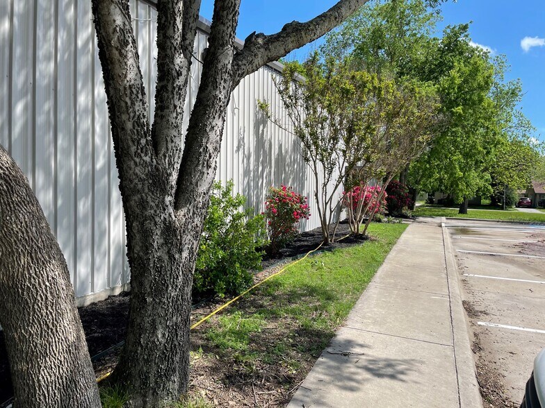 More Photos Of 840 E Main St, Gainesville Medical For Lease