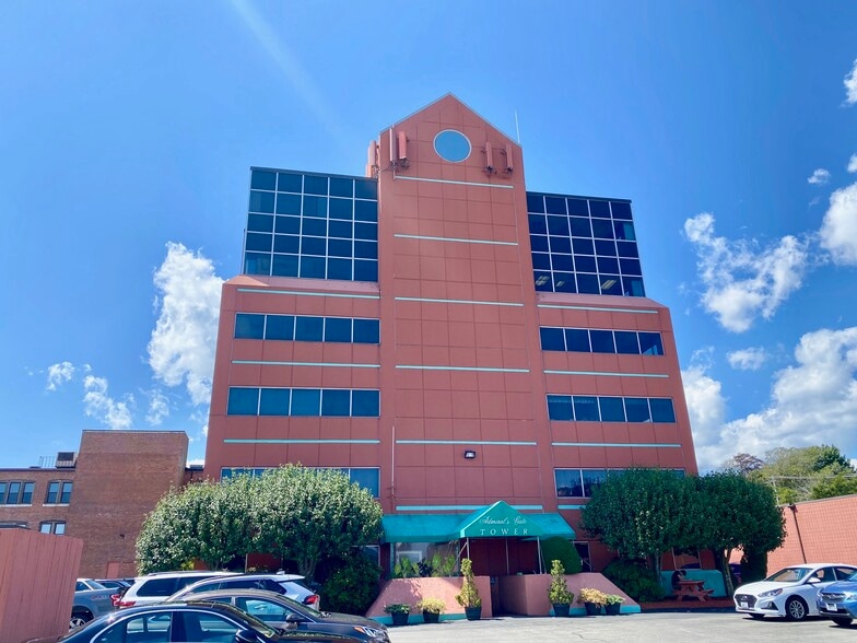 More Photos Of 221 3rd St, Newport Office For Lease