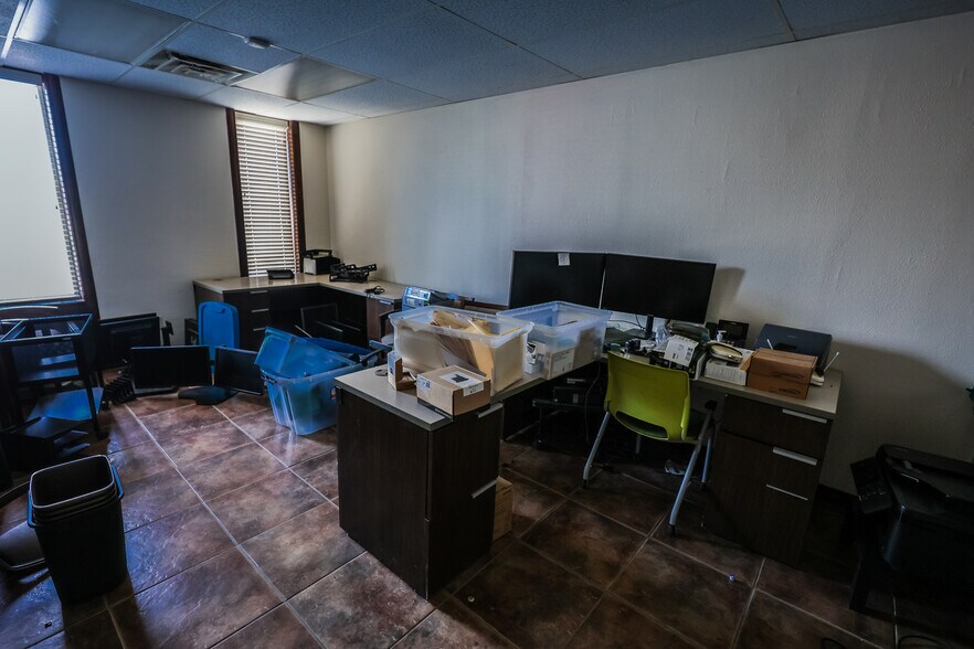 More Photos Of 2617 US Highway 79 N, Carthage Industrial For Sale