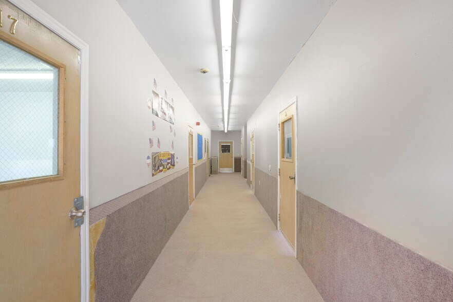 More Photos Of 140 Central St, Colorado City Office For Sale