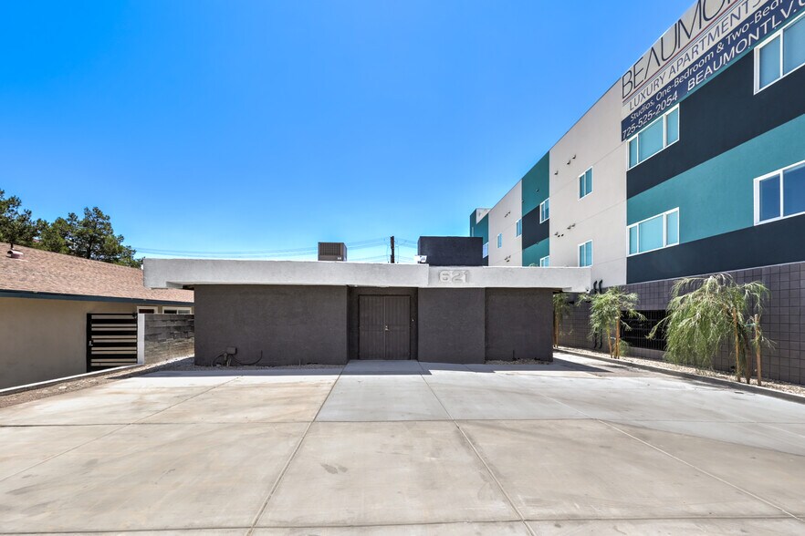 More Photos Of 621 S 10th St, Las Vegas Loft Creative Space For Sale