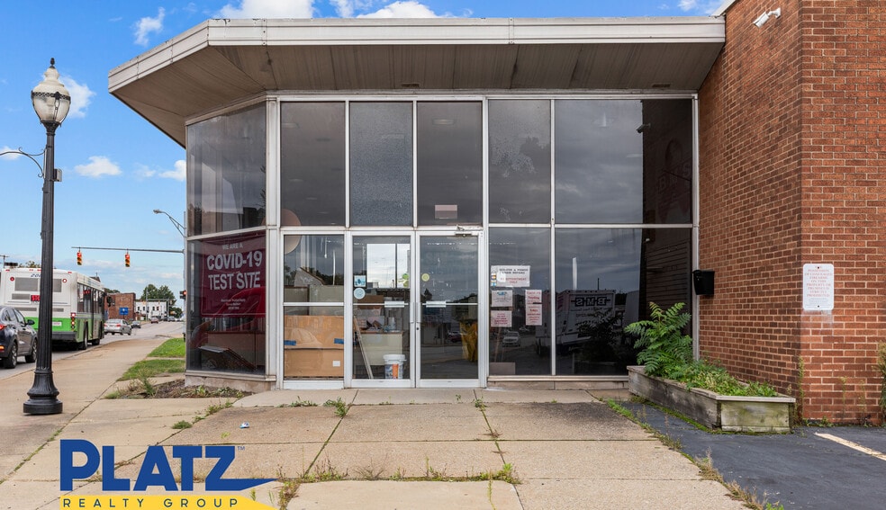More Photos Of 300 N. State St, Girard Office For Sale