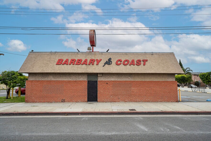 More Photos Of 14318 Western ave, Gardena General Retail For Sale