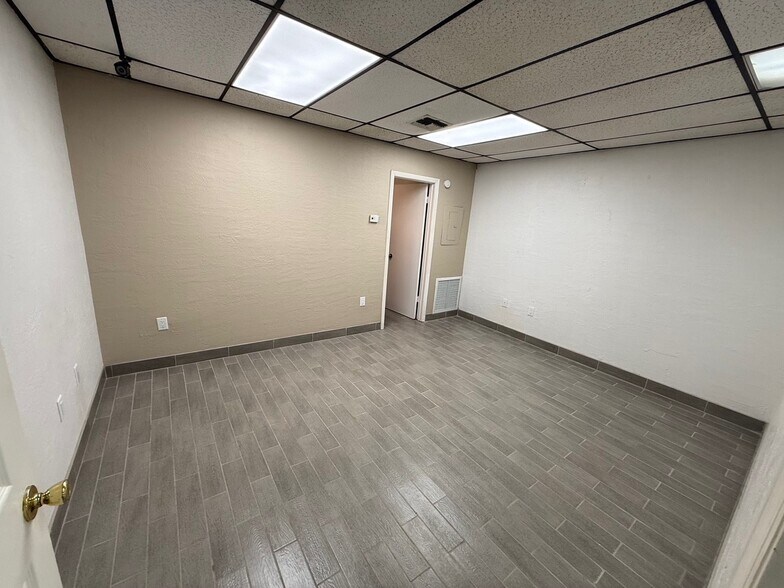 More Photos Of 102 Columbia Dr, Cape Canaveral Office Residential For Sale