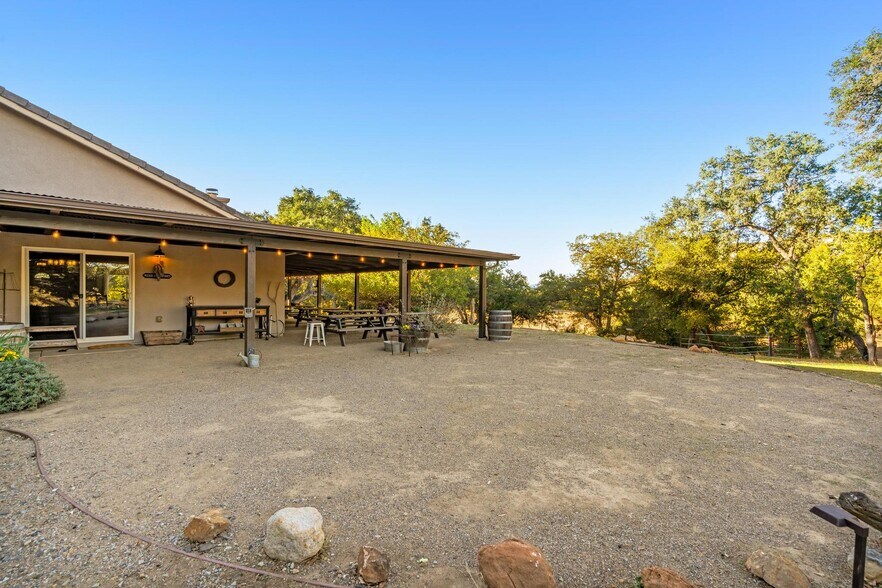More Photos Of 25258 Mesa Grande Rd, Santa Ysabel Land For Sale