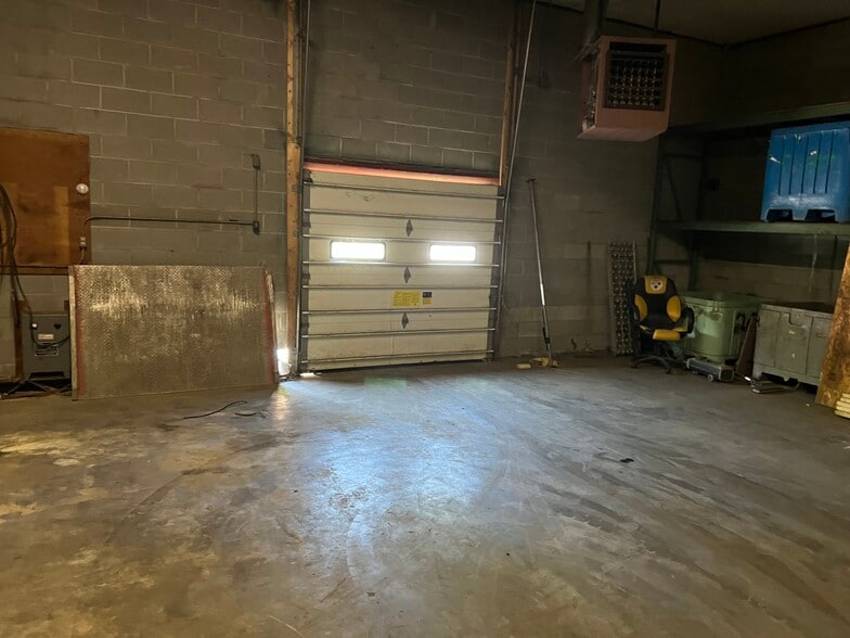 More Photos Of 50 Prospect St, Claremont Industrial For Lease