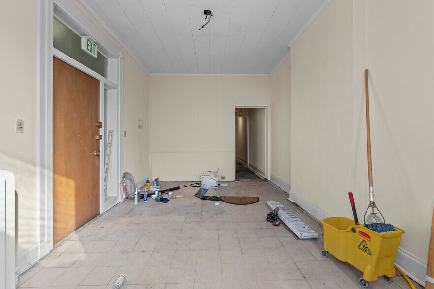 More Photos Of 2541 St Paul St, Baltimore Office For Sale