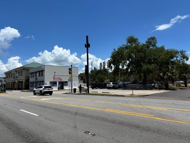 More Photos Of 343 6th Ave N, Saint Petersburg Storefront Retail Office For Sale