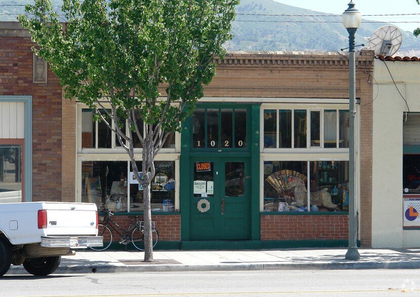 More Photos Of 1020 E Main St, Santa Paula Storefront For Sale