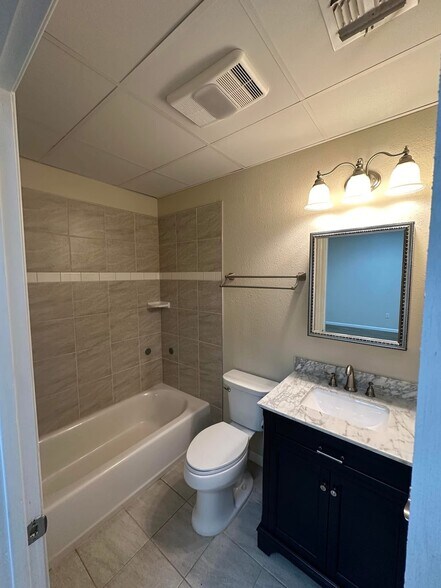 More Photos Of 1912 11th St, Wichita Falls Apartments For Sale