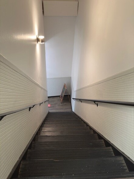 More Photos Of 11222-11224 Grandview Ave, Wheaton Storefront Retail Office For Lease