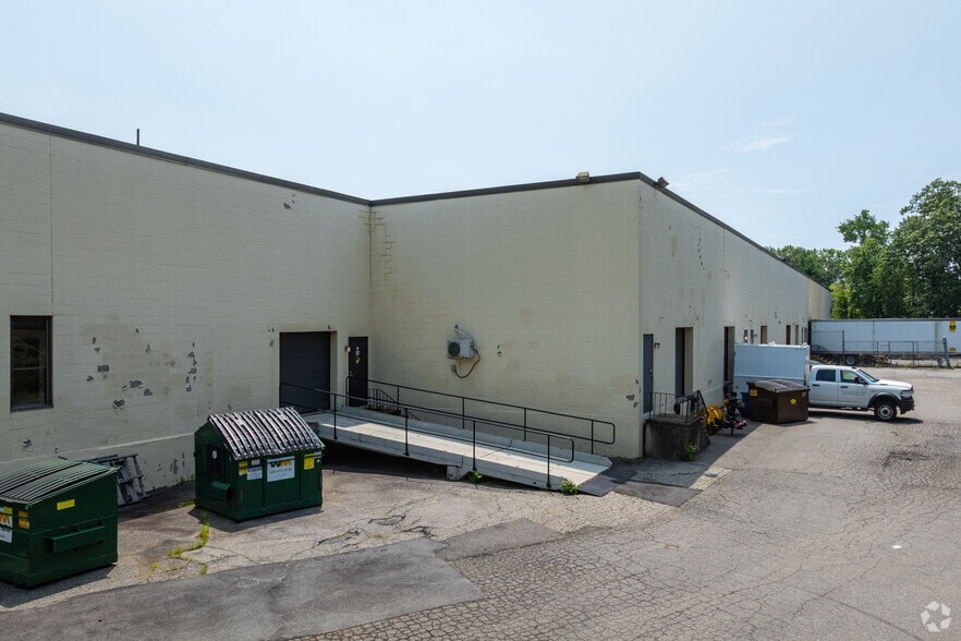 More Photos Of 31-51 Loring Dr, Framingham Light Distribution For Lease