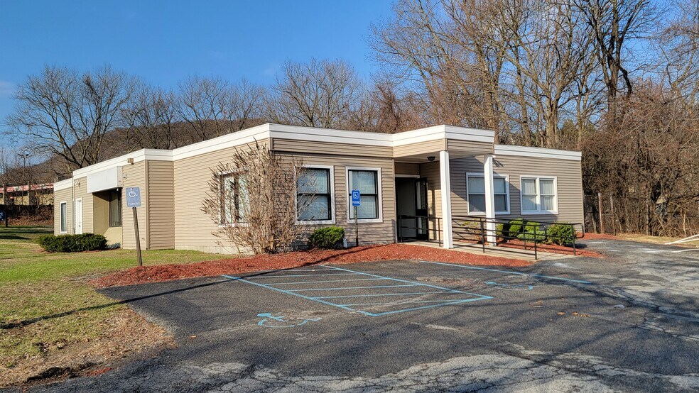 More Photos Of 200 Lake St, Newburgh Healthcare For Sale