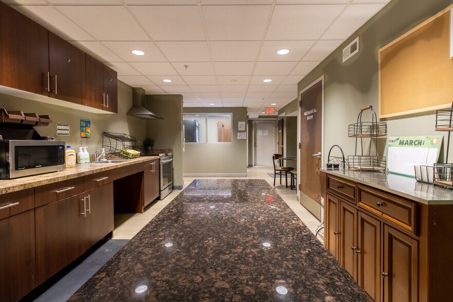More Photos Of 1288 Veterans Hwy, Levittown Rehabilitation Center For Sale