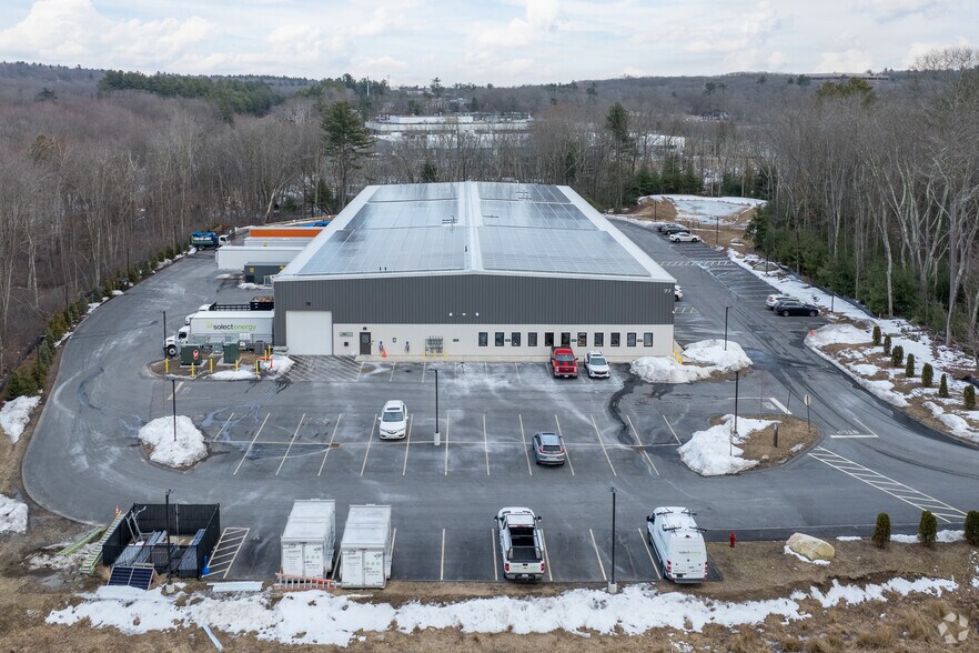 More Photos Of 77 South St, Hopkinton Research And Development For Lease