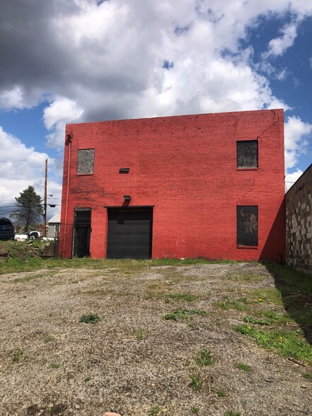 Primary Photo Of 6943 Kelly St, Pittsburgh Warehouse For Sale