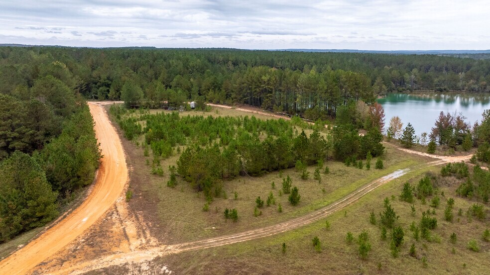 More Photos Of 11708 GA Highway 24 W, Sandersville Warehouse For Sale