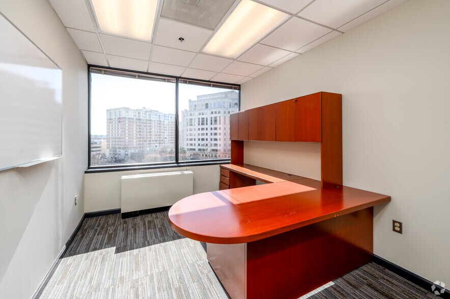 More Photos Of 1110 Bonifant St, Silver Spring Office For Lease