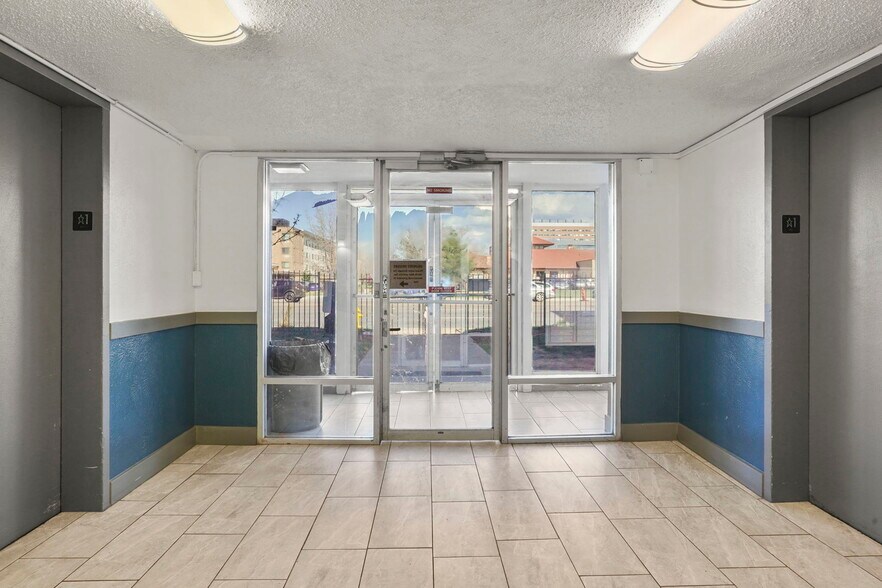 More Photos Of 1945 N Peoria St, Aurora Apartments For Sale