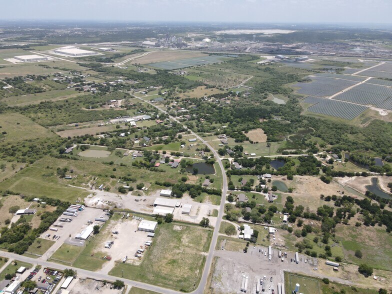 More Photos Of 4331 Cement Valley Rd, Midlothian Warehouse For Sale