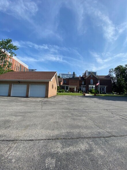 More Photos Of 760 Ellicott St, Buffalo Religious Facility For Sale