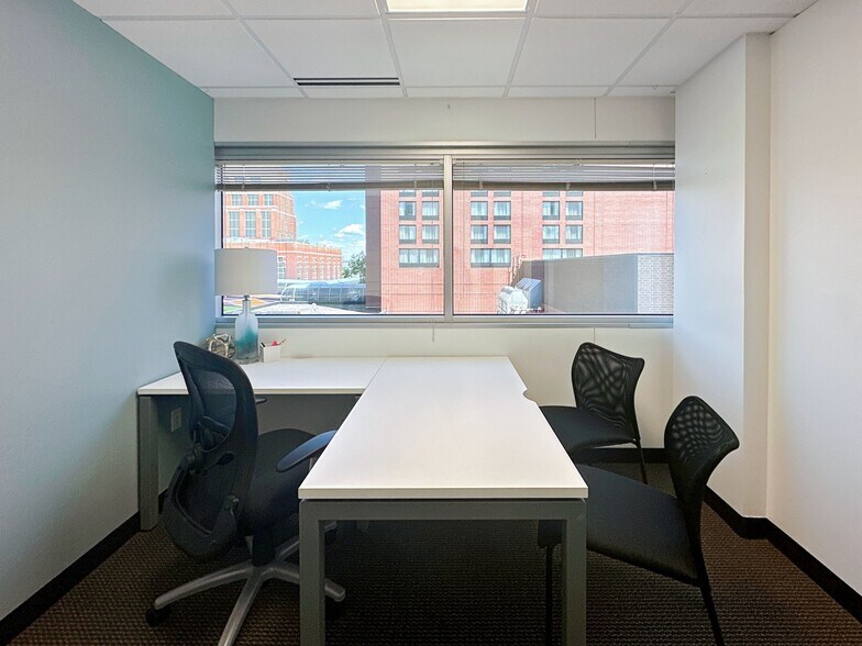 More Photos Of 120 N Washington Sq, Lansing Coworking Space