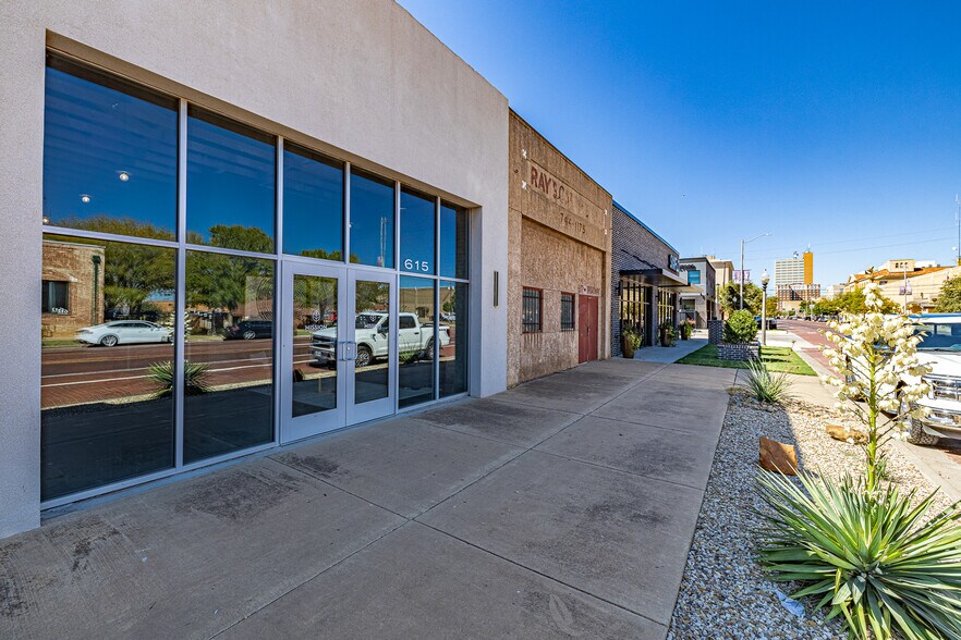 More Photos Of 615 Broadway St, Lubbock Office For Lease