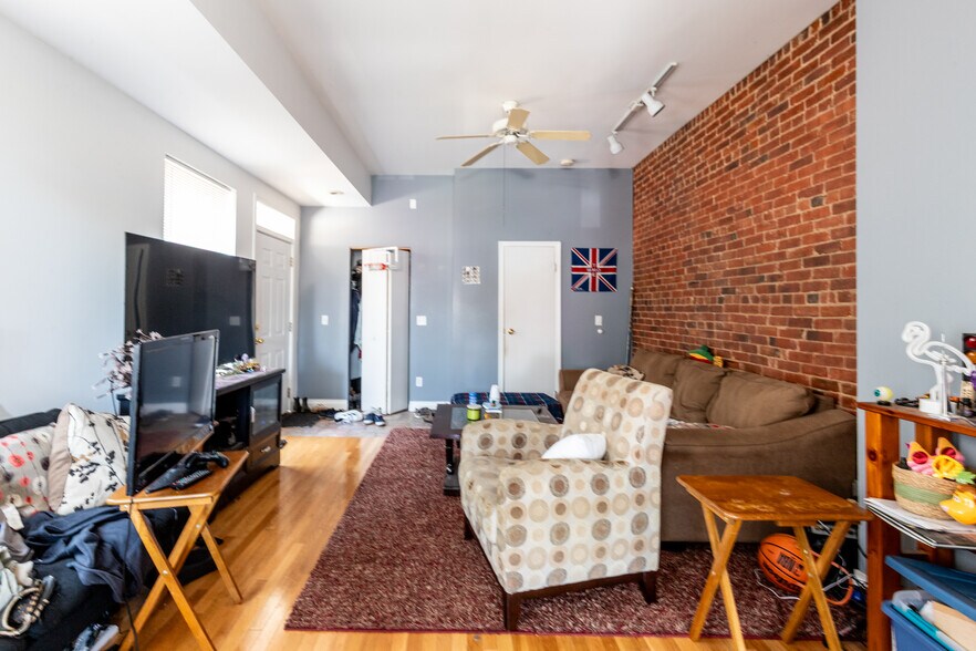 More Photos Of 158 Park St, Buffalo Apartments For Sale