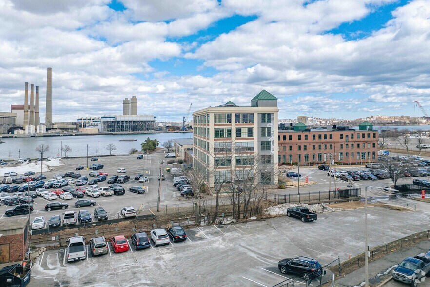 More Photos Of 465 Medford St, Charlestown Office For Lease