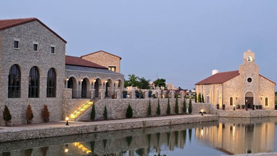 Primary Photo Of SEQ HWY 114 & Davis Blvd, Westlake Restaurant For Lease