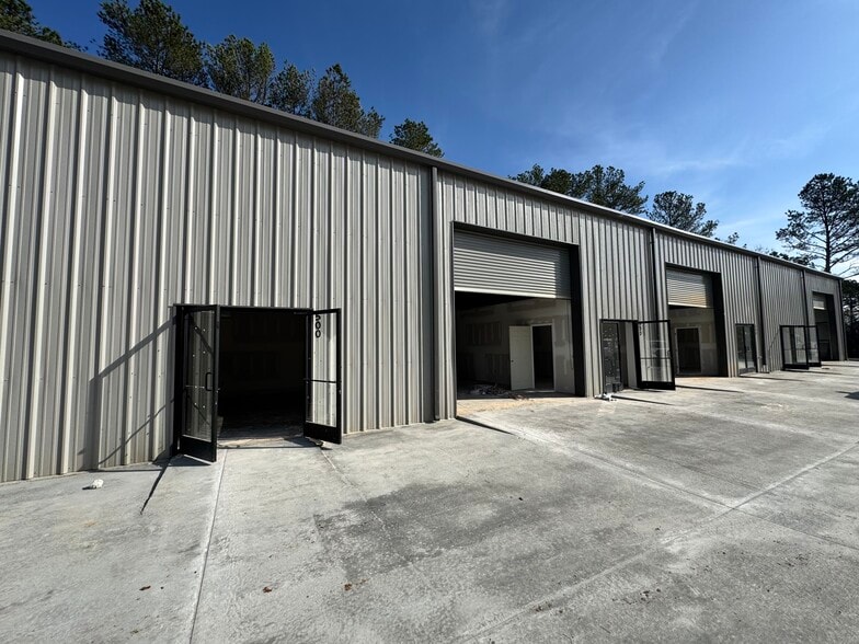 Primary Photo Of 3720 W County Line Rd, Douglasville Light Distribution For Lease
