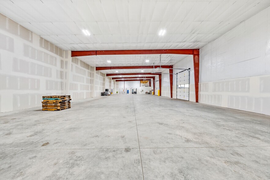 More Photos Of 188 Salmon Way, White City Industrial For Sale
