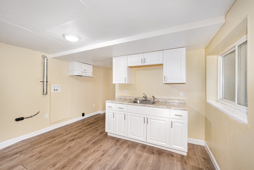 More Photos Of 940 Old Orchard Ave, Dayton Apartments For Sale