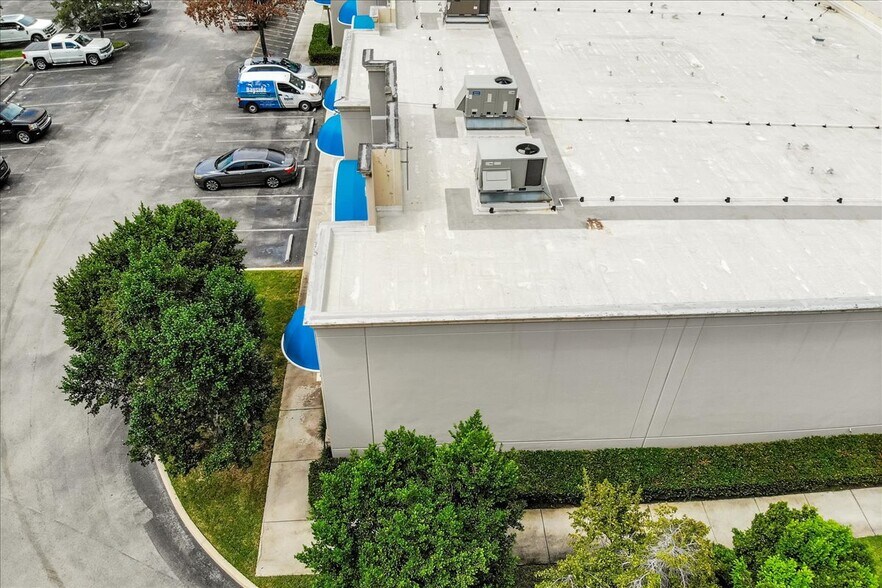 More Photos Of 2830 W State Road 84, Fort Lauderdale Flex For Sale