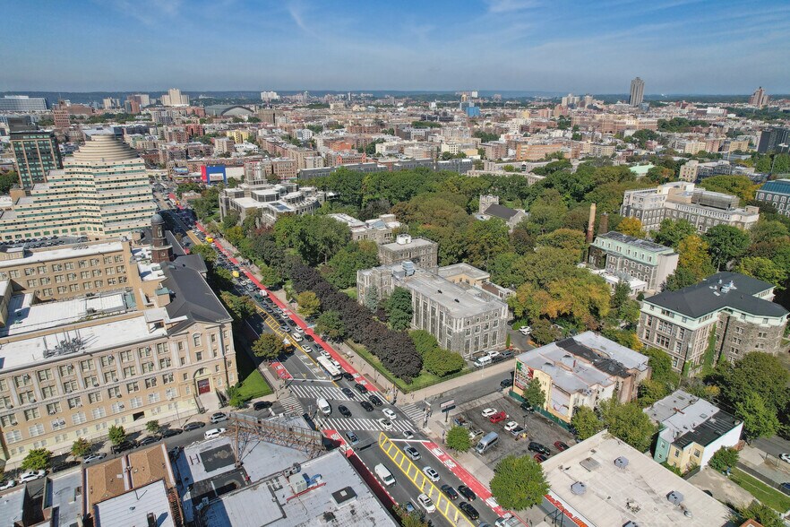 More Photos Of 528-536 E Fordham Rd, Bronx General Retail For Sale