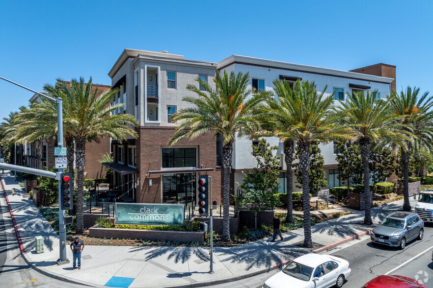 Primary Photo Of 8004 Orangethorpe Ave, Buena Park Apartments For Lease