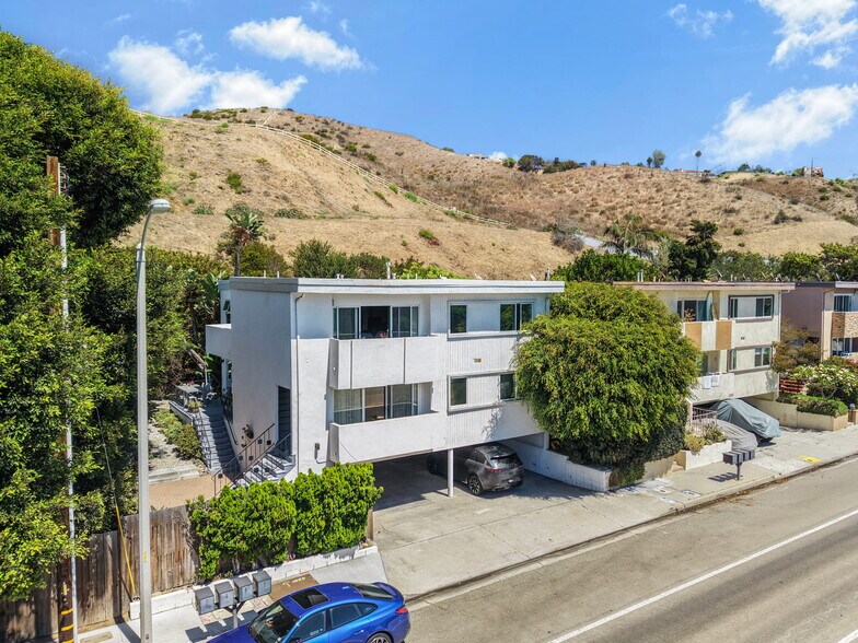 More Photos Of 22357 Pacific Coast Hwy, Malibu Apartments For Sale