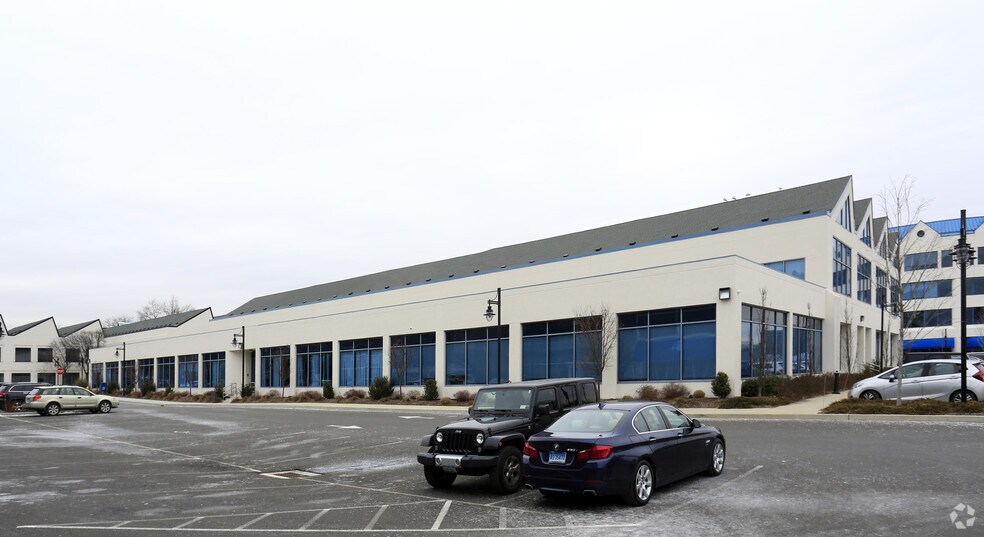 More Photos Of 62 Southfield Ave, Stamford Medical For Lease