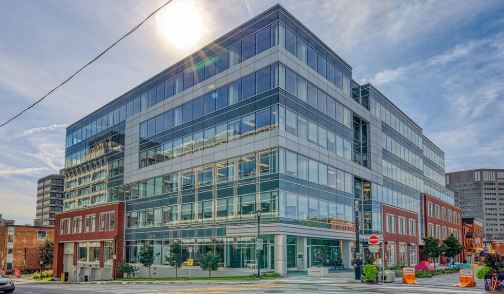 More Photos Of 60 Rue Laval, Gatineau Office For Lease