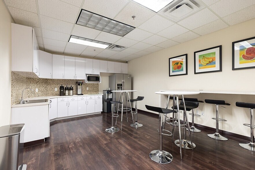 More Photos Of 4742 N 24th St, Phoenix Coworking Space