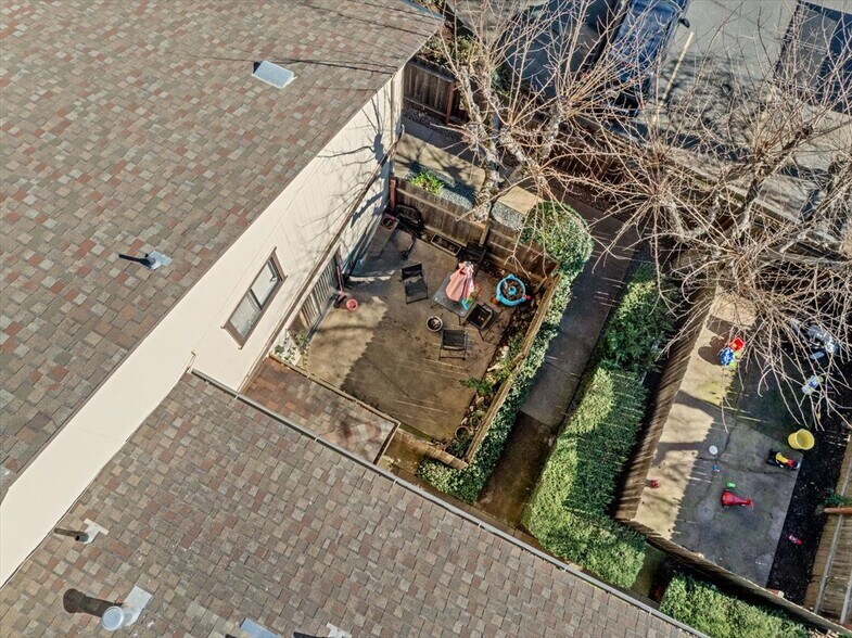 More Photos Of 3337 La Canada Dr, Cameron Park Apartments For Sale